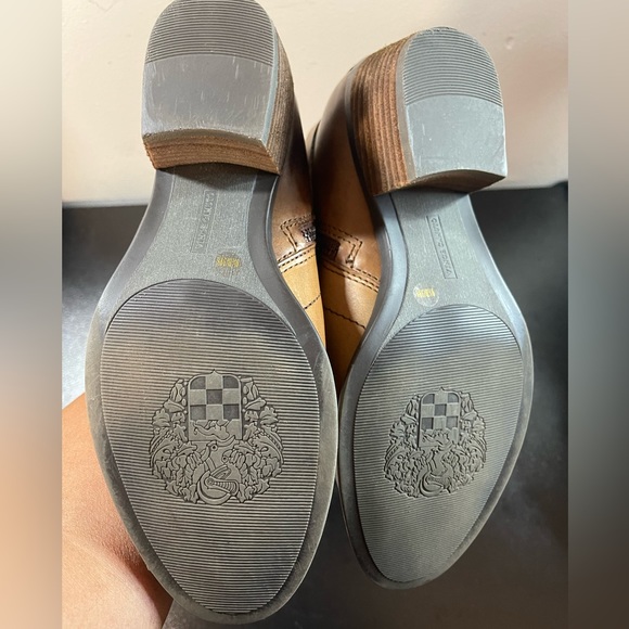 Vince Camuto Beamer Two Tone Calf Booties. Size 9.5. EUC - Picture 10 of 11